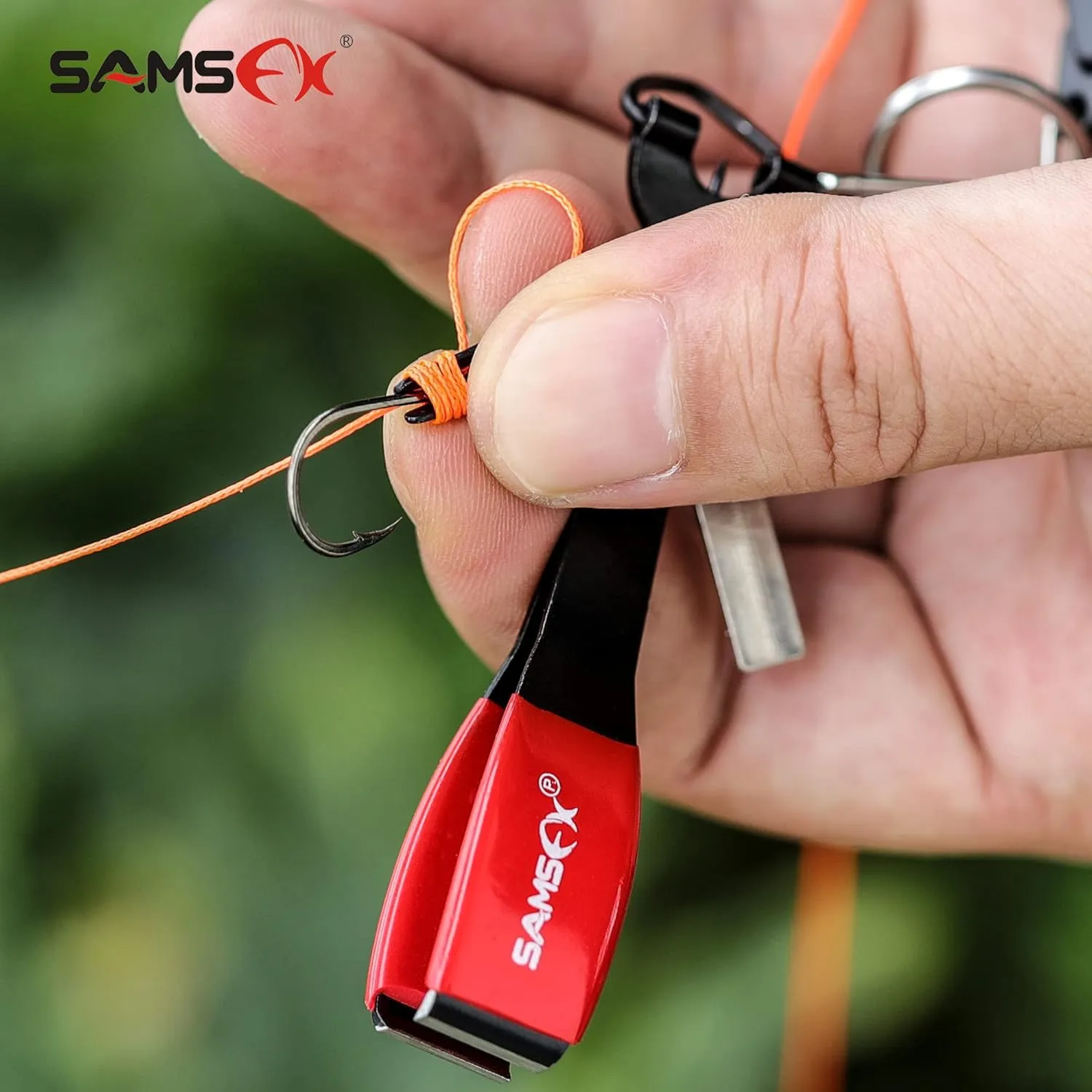 SAMSFX Fishing Knot Tying Tool, Multifunctional Fly Fshing Nippers, Quickly Tie Fishing Knots for Hooks, Lures and Flies, Fishing Clippers with Retractor