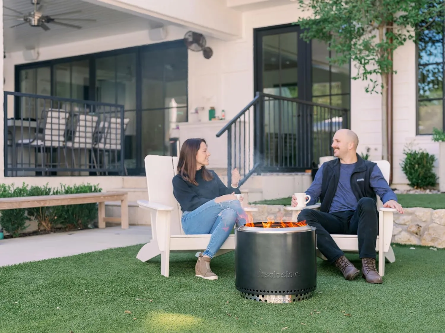 Solo Stove Bonfire 2.0 with Stand, 19.5 Inch Smokeless Fire Pit with Removable Ash Pan - Portable Outdoor Fire Pit - Stainless Steel Wood Burning Fireplace, Ideal for 4-6 People, 21.75 lbs, Gunmetal