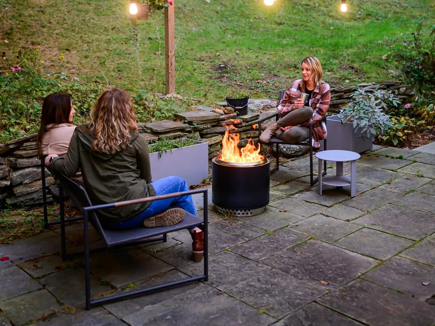 Solo Stove Bonfire 2.0 with Stand, 19.5 Inch Smokeless Fire Pit with Removable Ash Pan - Portable Outdoor Fire Pit - Stainless Steel Wood Burning Fireplace, Ideal for 4-6 People, 21.75 lbs, Gunmetal